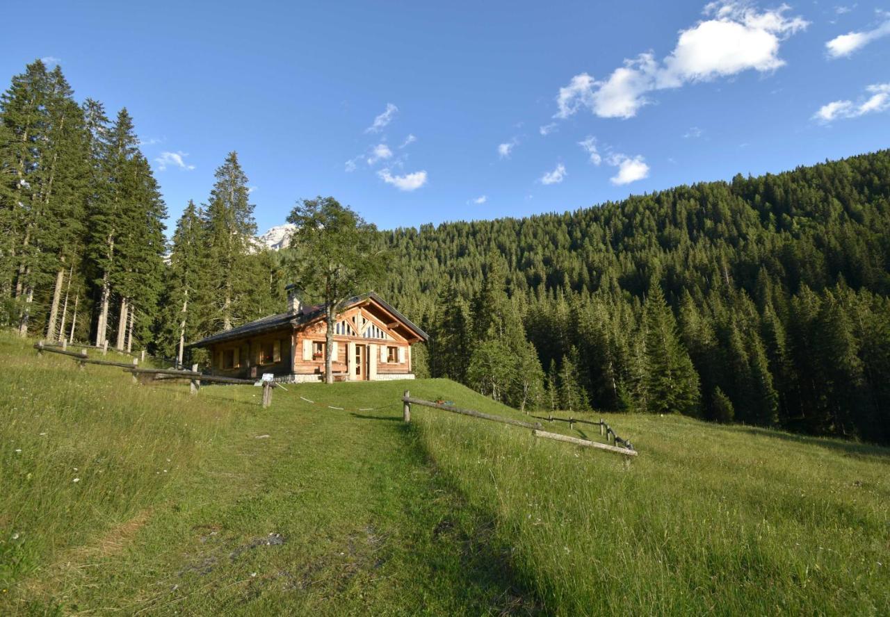 Chalet Brenta Dolomites Villa Madonna di Campiglio Exterior photo