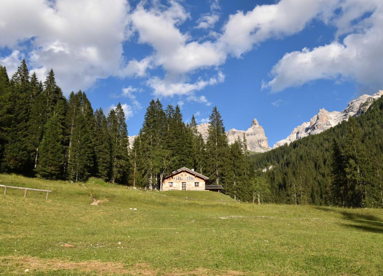 Chalet Brenta Dolomites Villa Madonna di Campiglio Exterior photo