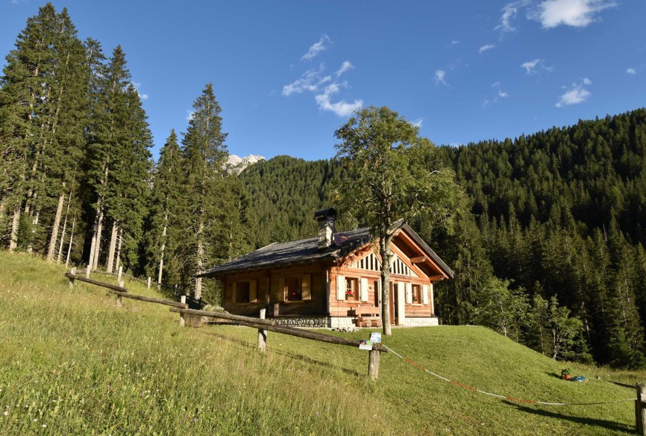 Chalet Brenta Dolomites Villa Madonna di Campiglio Exterior photo