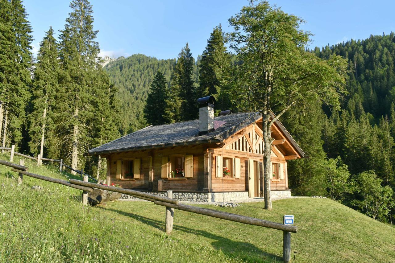 Chalet Brenta Dolomites Villa Madonna di Campiglio Exterior photo