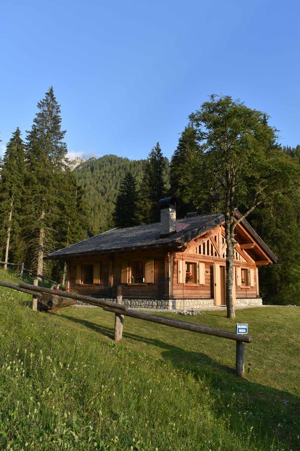 Chalet Brenta Dolomites Villa Madonna di Campiglio Exterior photo