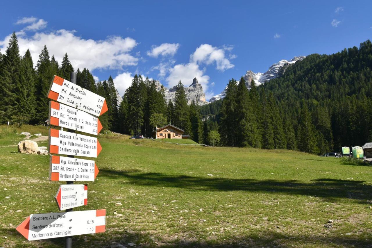 Chalet Brenta Dolomites Villa Madonna di Campiglio Exterior photo